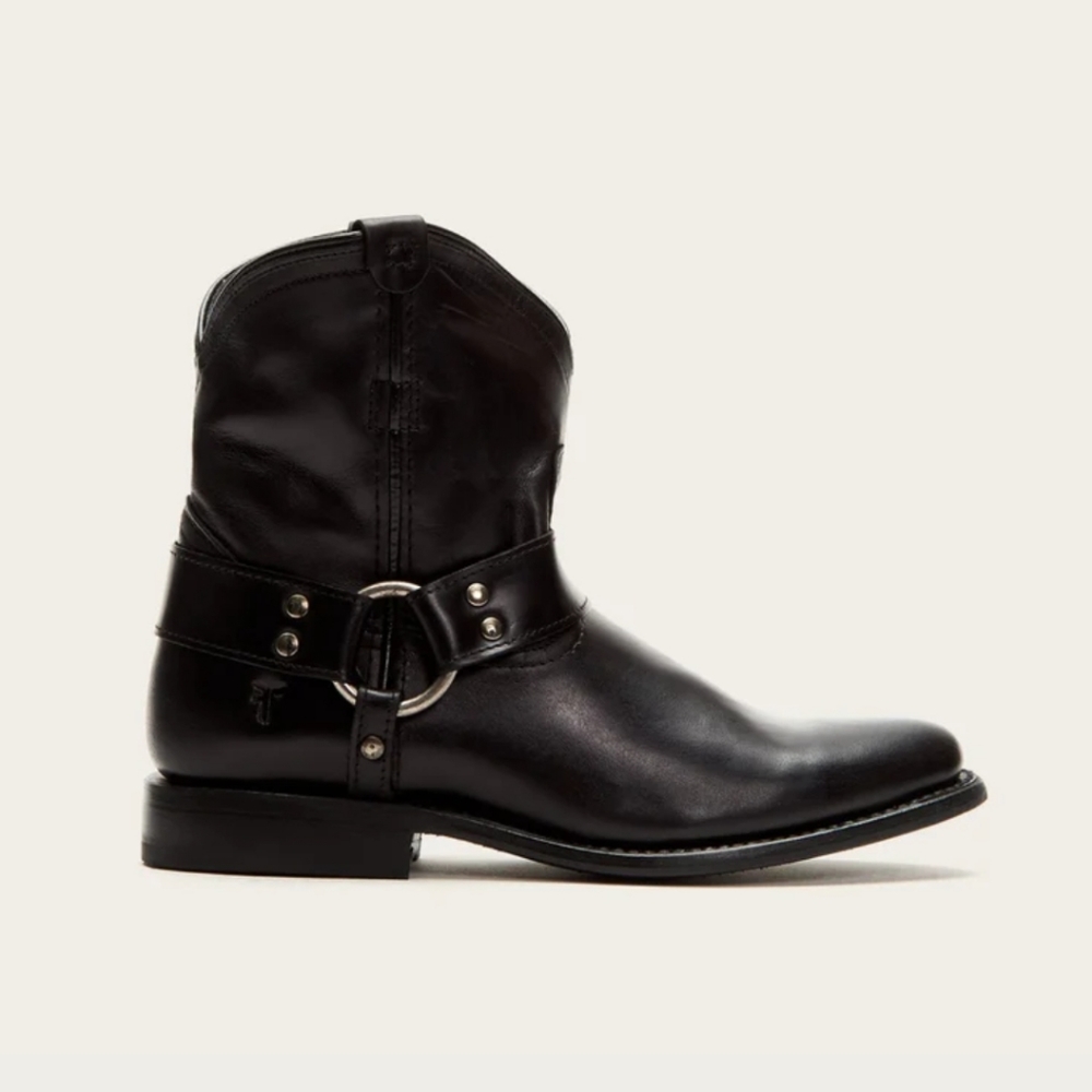 NIB Frye Wyatt Harness Short Boots - Size 5.5 Women's